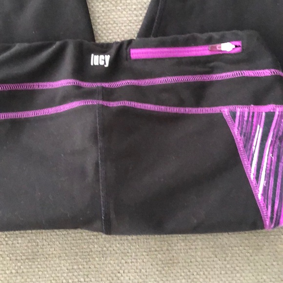 Lucy Workout Set - Picture 4 of 8